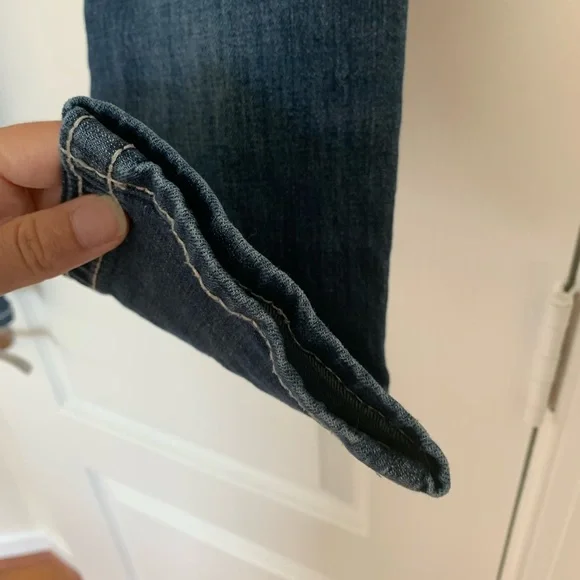 Miss Me Jeans - Picture 11 of 12